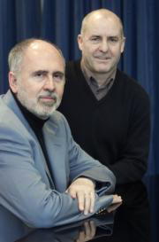 Jesús López Cobos (izquierda) y Juanjo Granda, ayer en el Real. DANIEL G. LÓPEZ