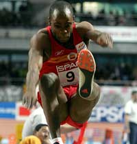 Oro para Lino Martínez en salto de longitud