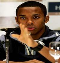 Robinho «no duerme y está deprimido»