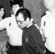 Toxicología analiza 50 restos biológicos del crimen de las dos policías en Bellvitge