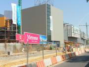 A.BACA El centro comercial, que se inaugurará en noviembre, en plena construcción