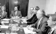 José Cobo, en la imagen a la derecha del alcalde, en una de las reuniones de la Fundación./ABC