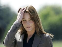 Carla Bruni cantará en la BBC junto a Paul McCartney y Metallica