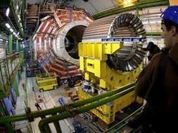 El acelerador de partículas LHC, la más potente máquina jamás construida por los físicos. EFE