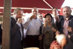 Los «novillos» autonómicos marcaron la celebración de la Fiesta Nacional