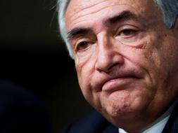 Strauss-Kahn, con cara de circunstancias. /Ap