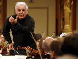 Barenboim ultima el concierto de Año Nuevo