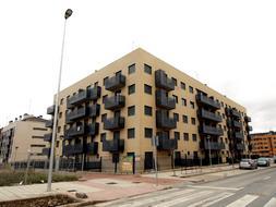 De la compraventa total registrada en octubre, la referida a vivienda libre (39.201 transacciones) descendió el 27,5%./ Archivo