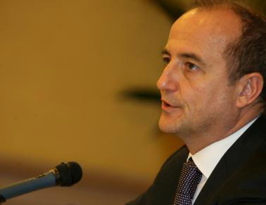 Sebastián llama a consumir productos españoles para salvar puestos de trabajo