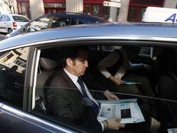 Feijóo pone en venta el flamante Audi de Touriño «porque la Xunta no lo necesita»