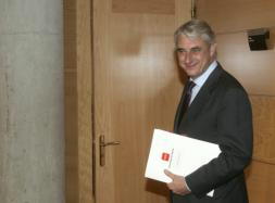 Un informe desvela en la comisión de los espías la desaparición de cinco ordenadores