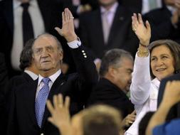 Pitos al himno nacional en Mestalla