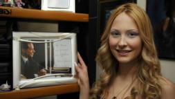 Berlusconi paraliza la publicación de fotos suyas en fiestas con menores