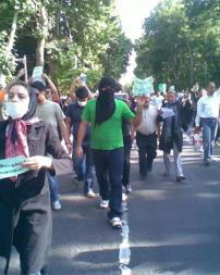 Moratinos reclama a Irán que permita el trabajo de los periodistas españoles