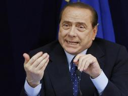 La conducta privada de Silvio Berlusconi lleva dos meses centrando la atención pública italiana. / Efe