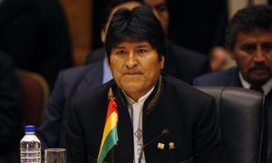 Evo Morales llama «vendepatrias» y «fascistas» a sus opositores en las elecciones