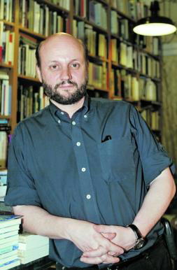 Juan José Campanella: «En Argentina se intenta controlar permanentemente el Poder Judicial»