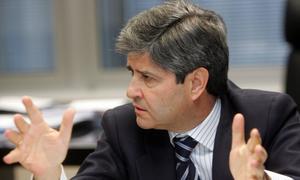 Sin noticias de su casa quince meses después