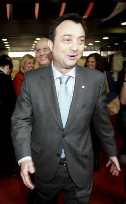 Génova abrirá expediente a Cobo, pero se inclina por un apercibimiento