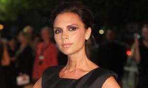 Victoria Beckham lanzará una línea de zapatos y bolsos
