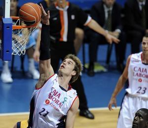 El Caja Laboral sentencia en el último cuarto