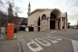 Los suizos aprueban la prohibición de construir alminares en las mezquitas