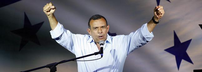 Porfirio Lobo, virtual ganador de los comicios, promete un Gobierno de unidad