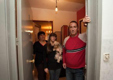 Más de 1.200.000 hogares tienen a todos sus miembros sin empleo