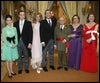Los actores Estíbaliz Gabilondo (que interpreta a Chichina), Anibal Soto (Marqués de Villaverde) Cristina Peña (Carmen Martínez - Bordiú), José Luis García Pérez (Alfonso de Borbón), Francisco Vidal (Franco), Luisa Gavasa (Carmen Polo) y Fiorella Faltoyano (Emmanuela Dampierre) posan durante la presentación de la tv movie./ Efe
