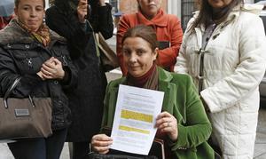 Fátima, una musulmana acosada por un imán por no llevar velo