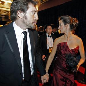 Penélope y Bardem, de la mano en los Oscar
