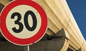 Zaragoza limitará la velocidad a 30km/h en la mayoría de sus calles
