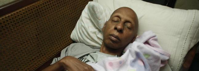 Fariñas sigue grave y estable y permanecerá hospitalizado los próximos días