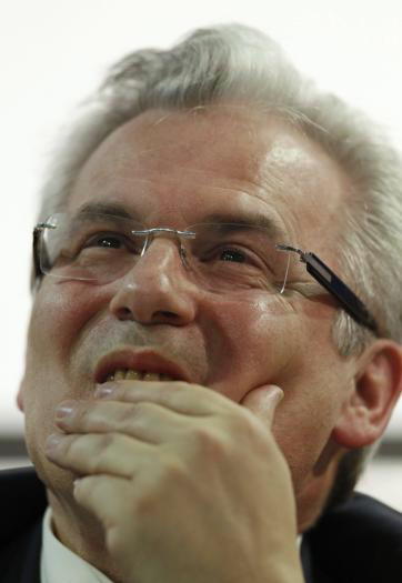 El TS reitera que hay base para juzgar a Garzón por prevaricación