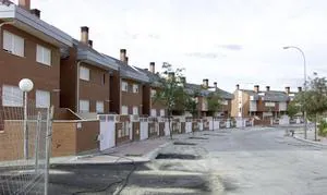 Caja Madrid pondrá a la venta 550  casas con descuentos de hasta el 40%