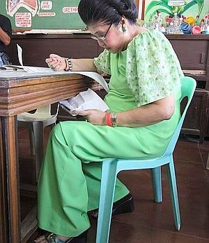 Imelda Marcos gana un escaño en Filipinas a los 81 años