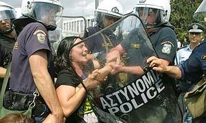 Grecia vuelve a manifestarse contra el plan de austeridad