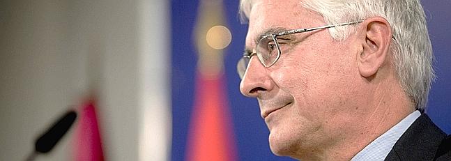 Barreda acusa al Gobierno de actuar con «precipitación» al prohibir los créditos