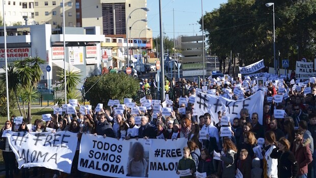 La familia de Maloma y el alcalde de Mairena encabezan la marcha