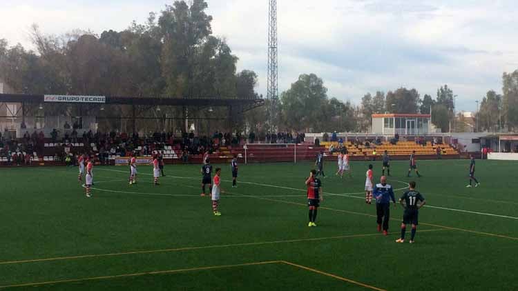 Un instante del partido disputado en Utrera/ E.S.