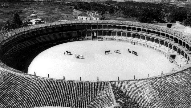 La plaza de toros de Ronda, hacia 1985