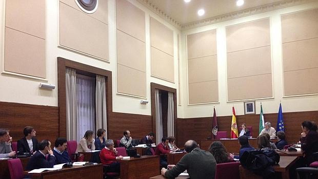 Reunión entre los concejales para coordinar los nuevos programas de empleo