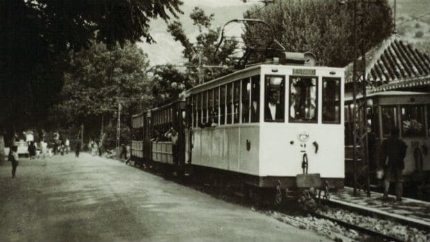 Imagen histórica de la estación del tranvía en Cenes de la Vega