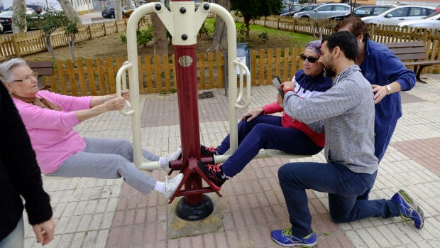 Realizan una aplicación con zonas de ejercicio al aire libre