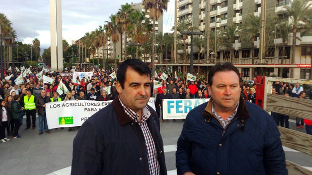 Góngora y Vargas durante la protesta en la Rambla de Almería / ABC