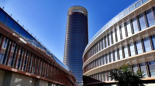 Las «curiosidades» de Torre Sevilla, el edificio más alto de Andalucía