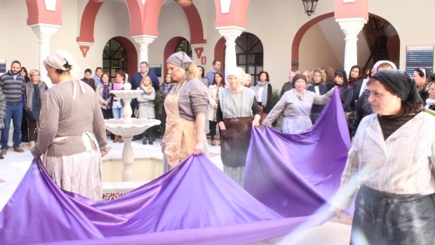 El patio del Ayuntamiento acogió una representación teatral/ABC