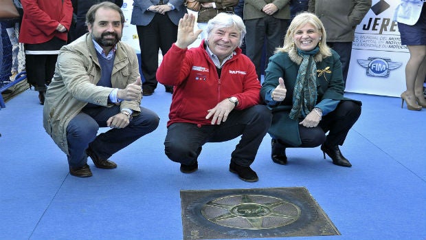 Ángel Nieto inaugura su estrella en el Paseo de la Fama de Jerez