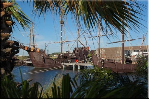 Vista del Muelle de las Carabelas