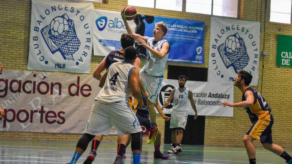 El baloncesto utrerano seguirá en Liga EBA